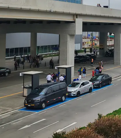 Private airport transfer service in Lima with punctuality, comfort, and personalized attention